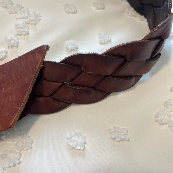 CHICO'S BRAIDED TWIST Leather Belt Size M\L TOOLED BUCKLE GORGEOUS color buckle - Picture 3 of 12